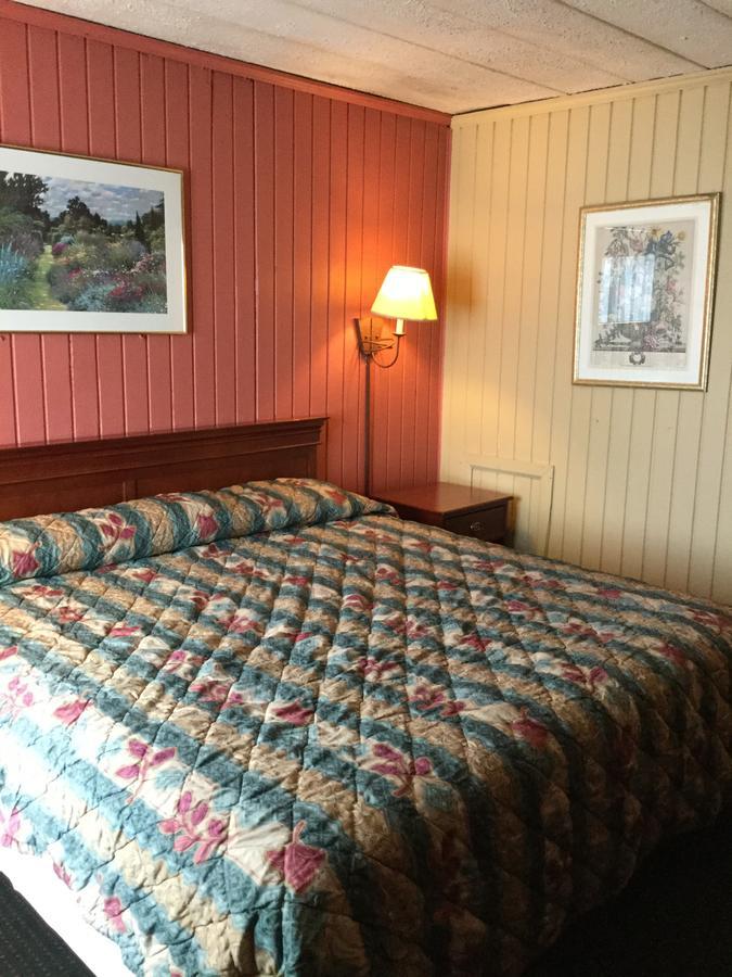 Inn Towne Motel Columbus Bagian luar foto